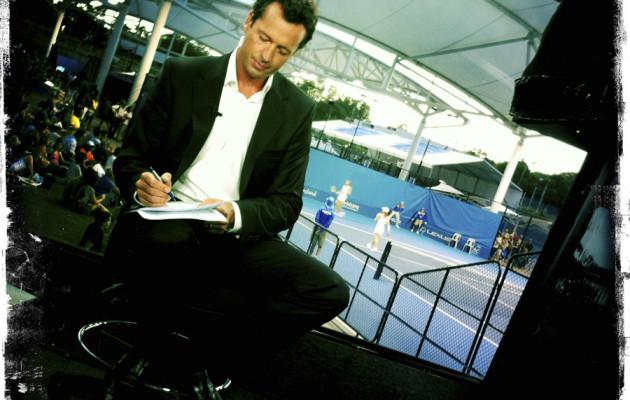 Tennis hosting 2012